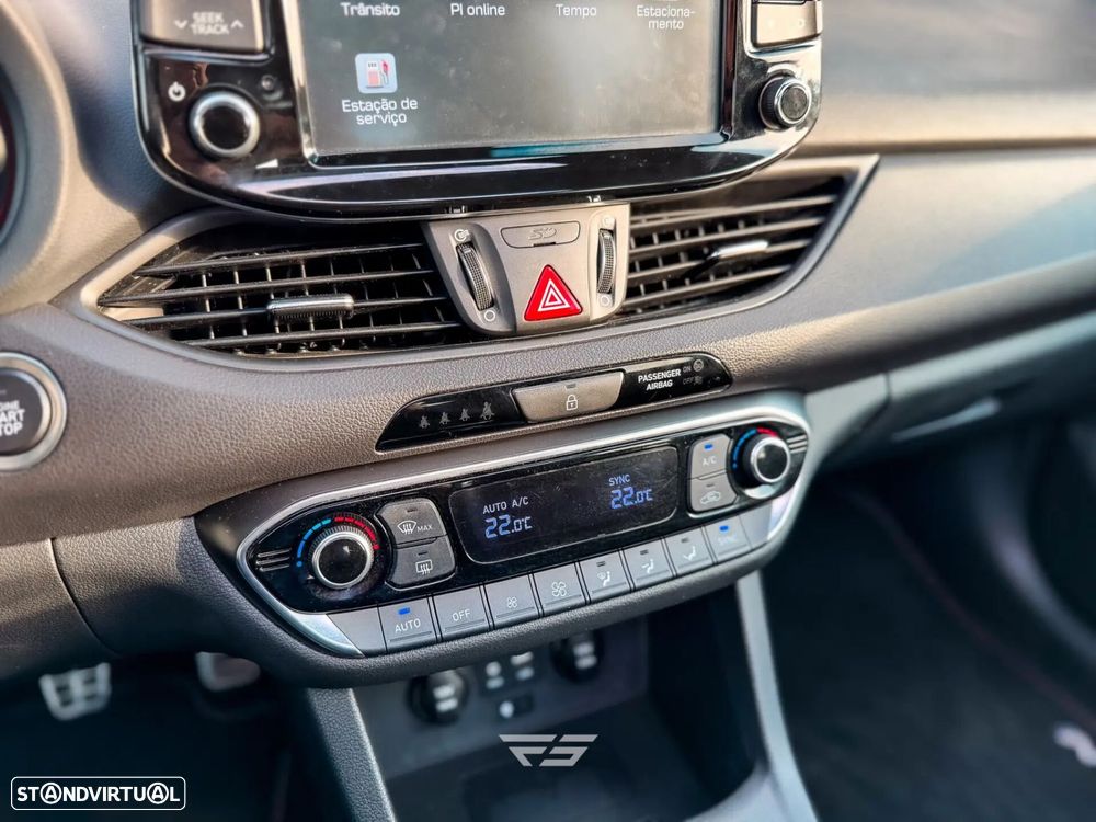 Hyundai i30 N 2.0 T-GDi Pack Performance - 32