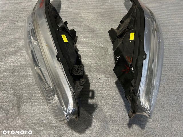 FIESTA MK 7 lift lampy przednie lewa prawa C1BB-13W029-CE C1BB-13W030-CE - 10