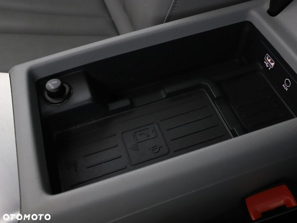 Audi A5 Sportback 40 TFSI S tronic design - 32