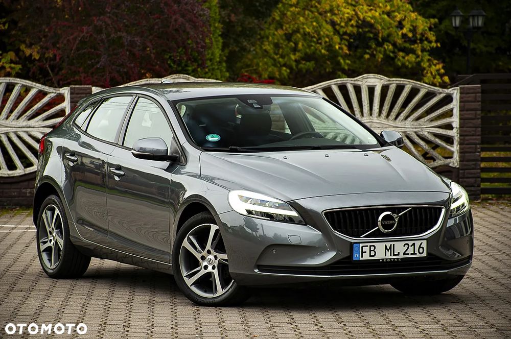 Volvo V40 D2 Summum - 16