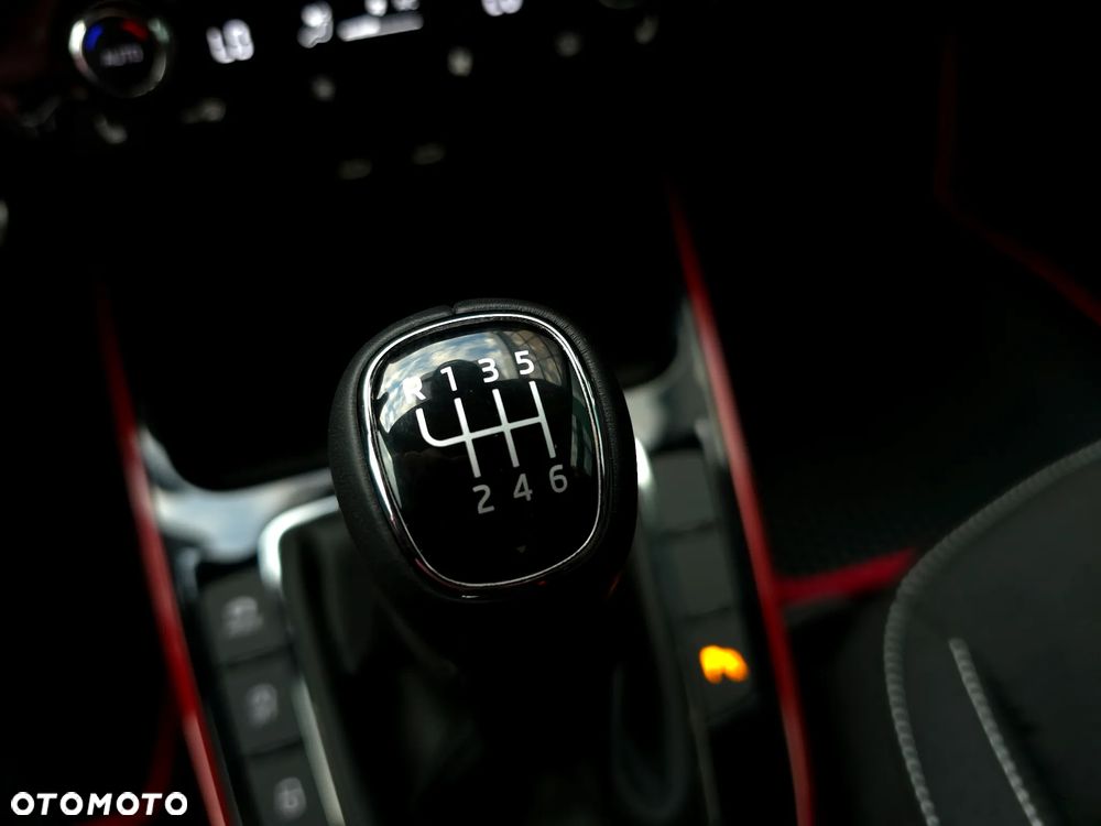 Skoda Fabia 1.0 TSI Monte Carlo - 23