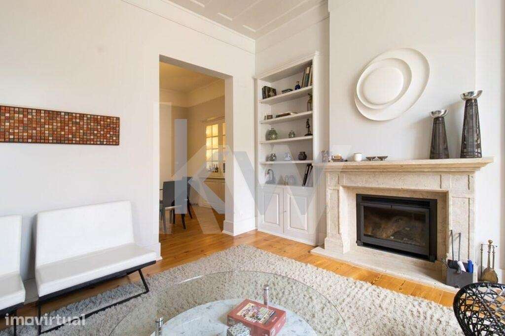 Apartamento T3+1 com pé direito de 3.3m  em Edificio Historico no cora - Grande imagem: 3/26