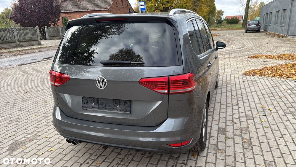 Volkswagen Touran 2.0 TDI BMT Highline DSG - 8