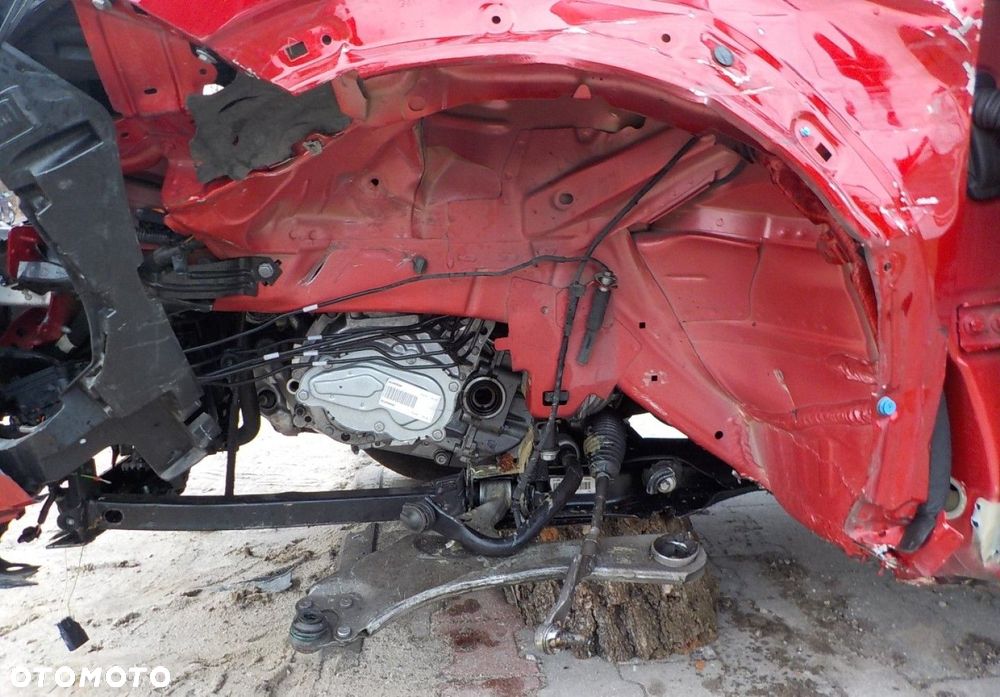 Peugeot 2008 - 13