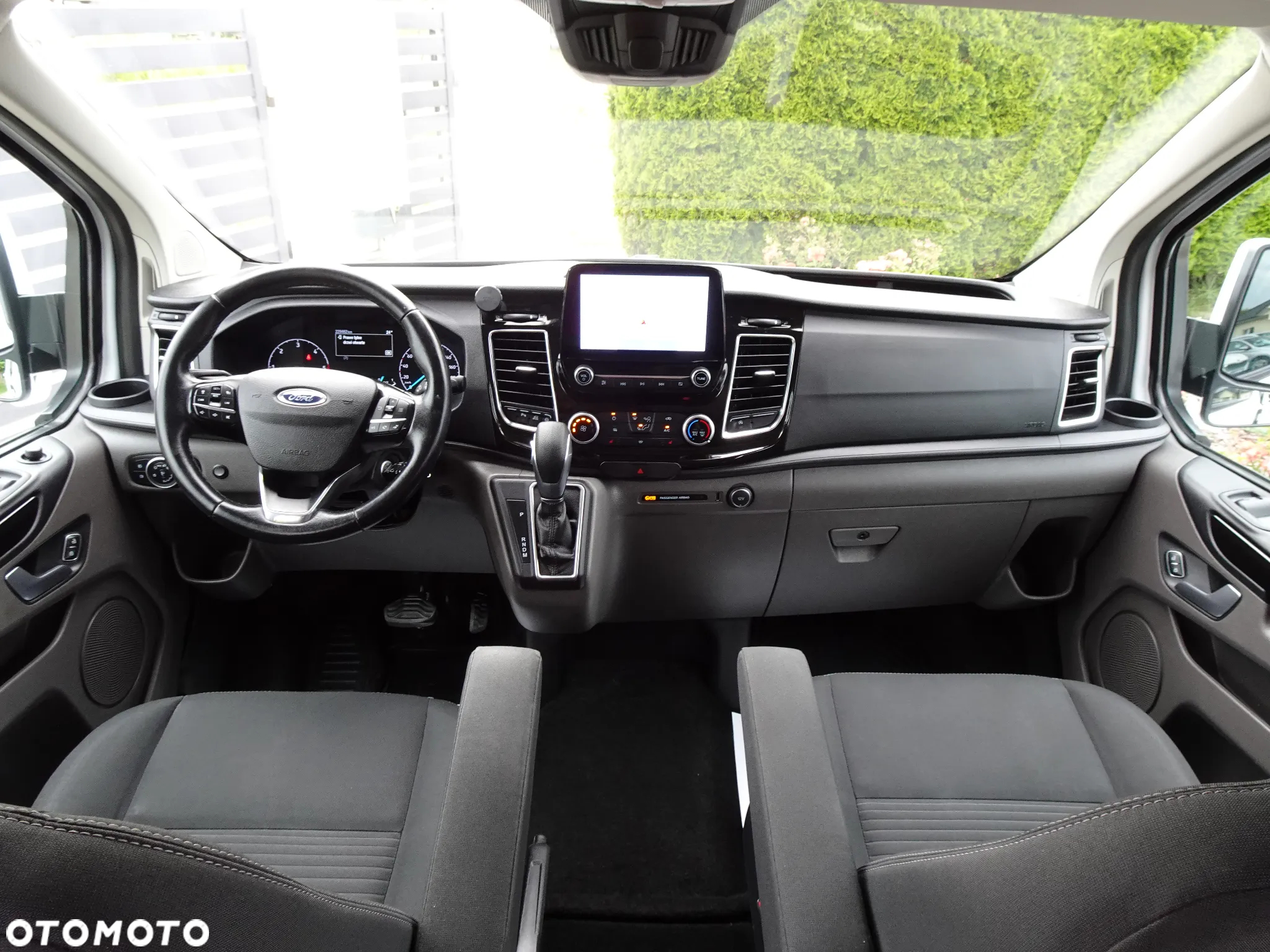 Ford Transit Custom 320 L2H1 Limited (bryg.) - 23