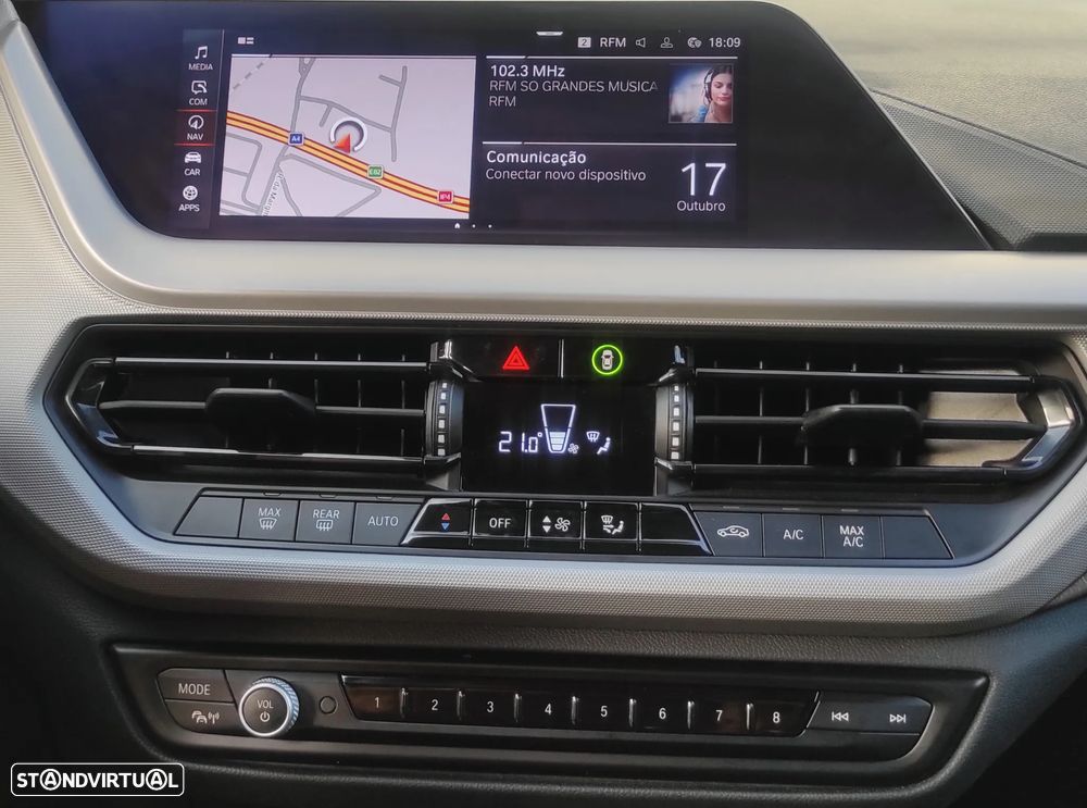 BMW 116 d Aut. Sport Line - 28