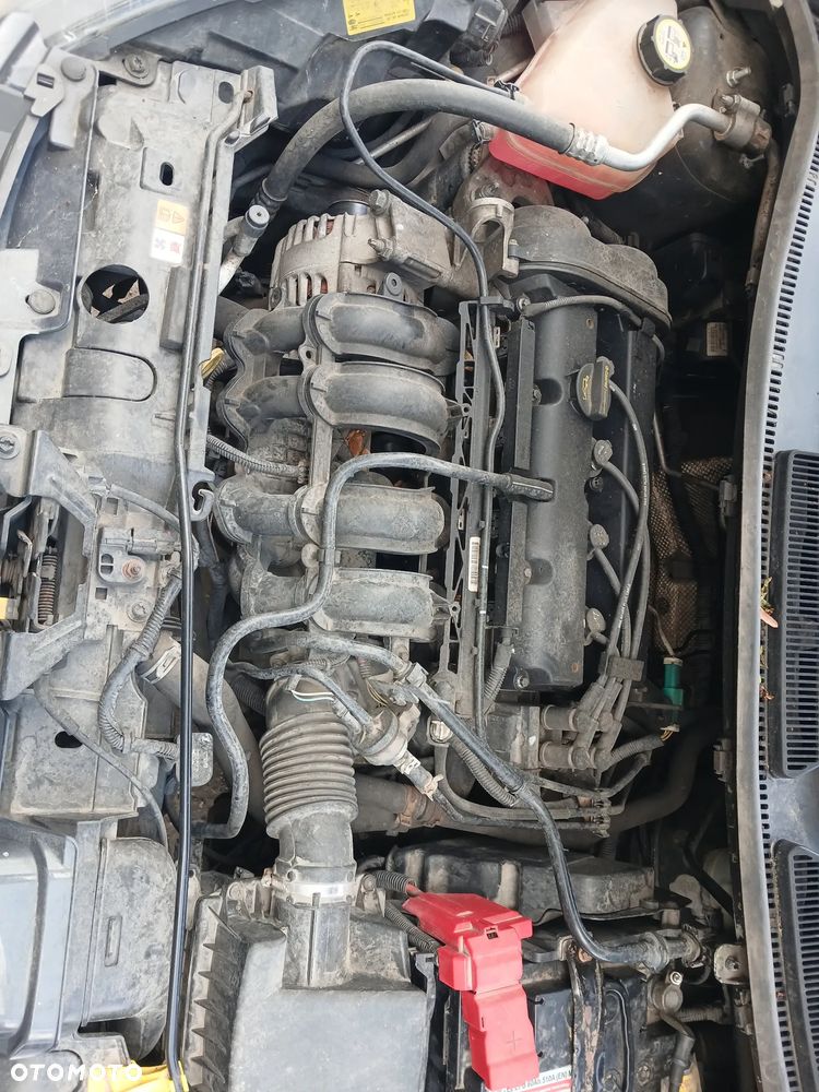 Ford Fiesta 1.25 Celebration - 12