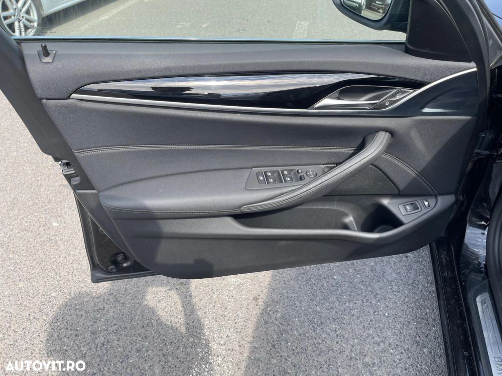 BMW Seria 5 - 10