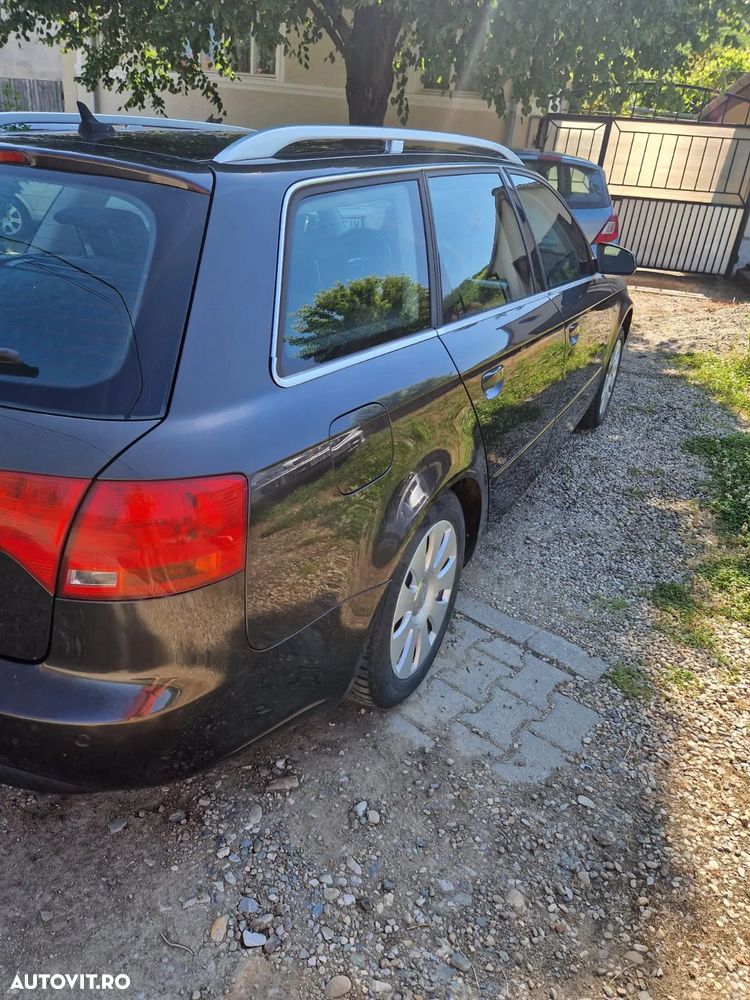 Audi A4 Avant 2.0 TDI - 6