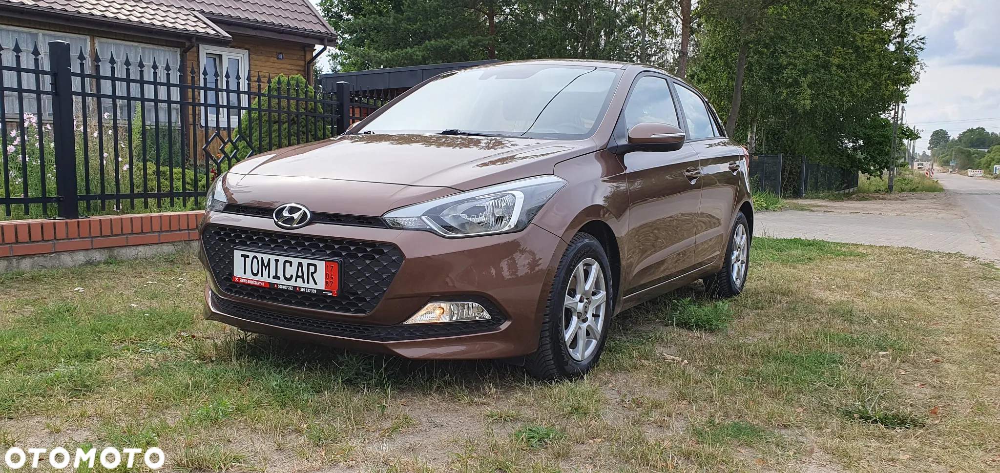 Hyundai i20 1.2 YES Silver - 3