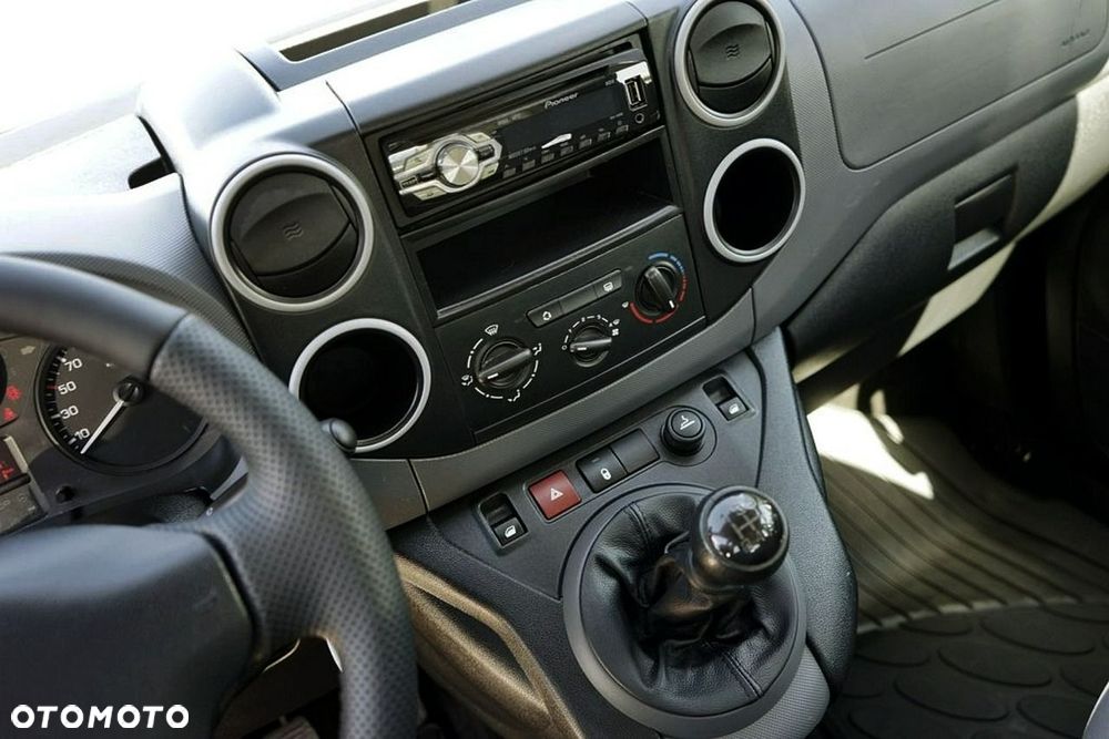Peugeot Partner - 17
