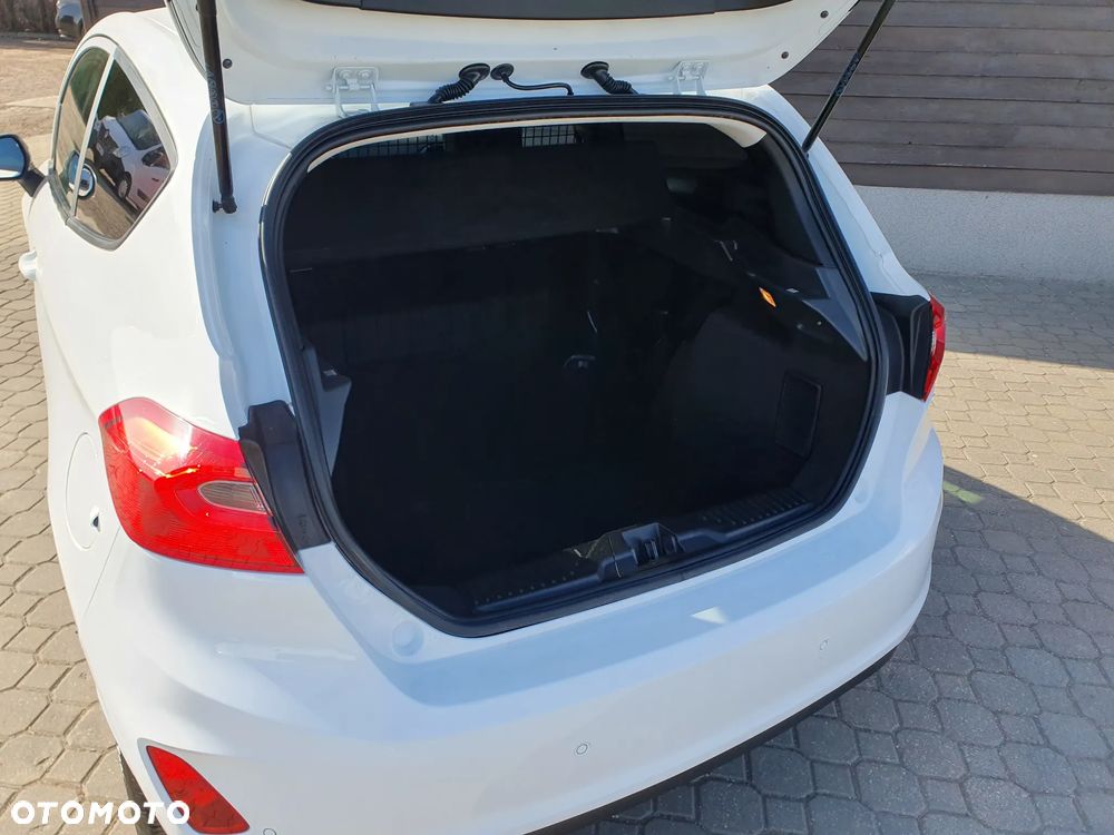 Ford Fiesta - 7