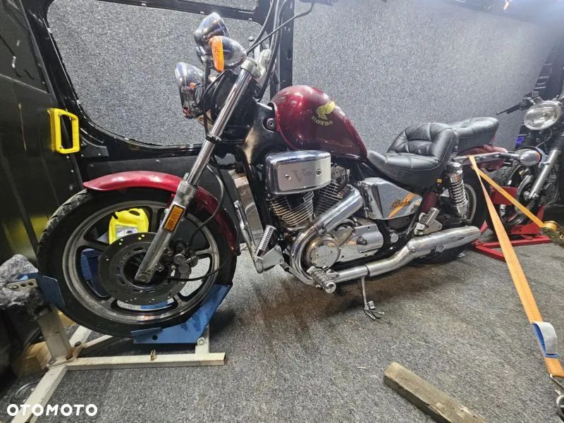 Honda VT - 2