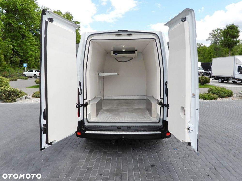 Renault MASTER  FURGON CHŁODNIA  -20*C ZASILANIE 230V TEMPOMAT KLIMATYZACJA  145KM - 12