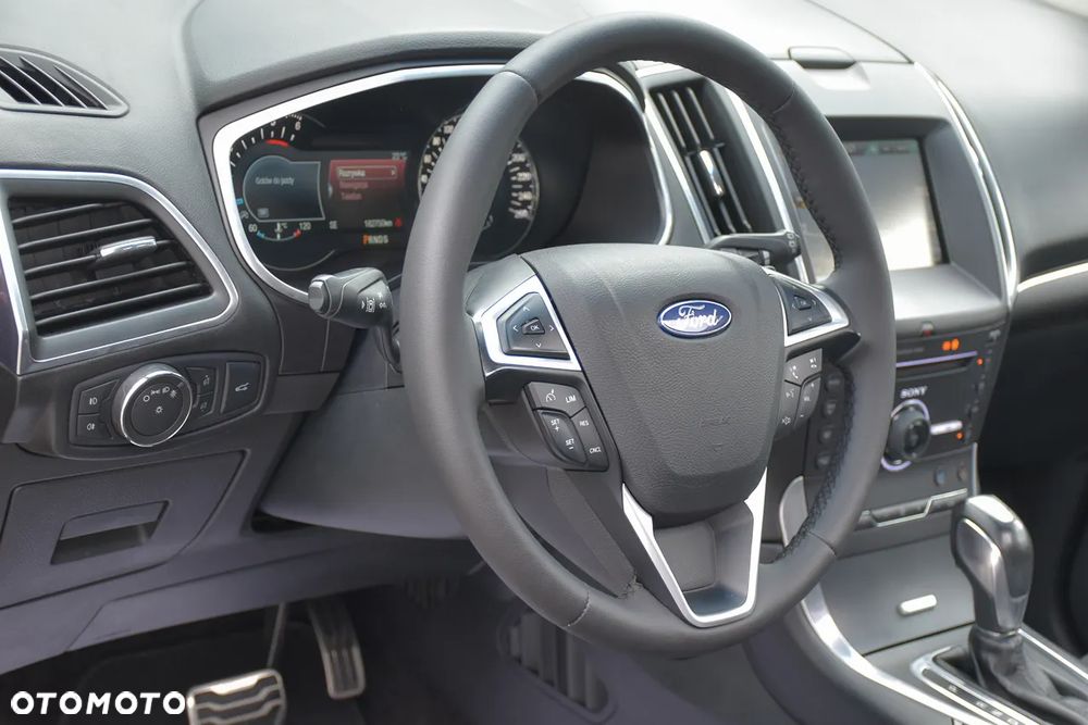 Ford Edge 2.0 TDCi Bi-Turbo 4x4 ST-LINE - 23