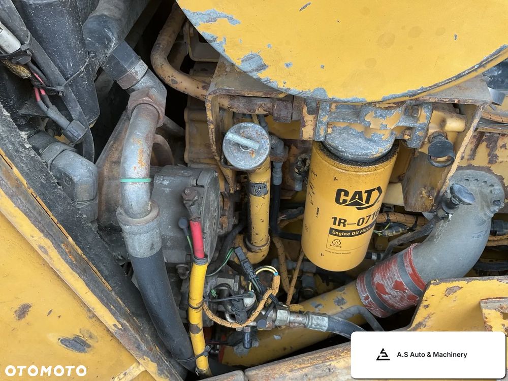 Caterpillar D9T - 27
