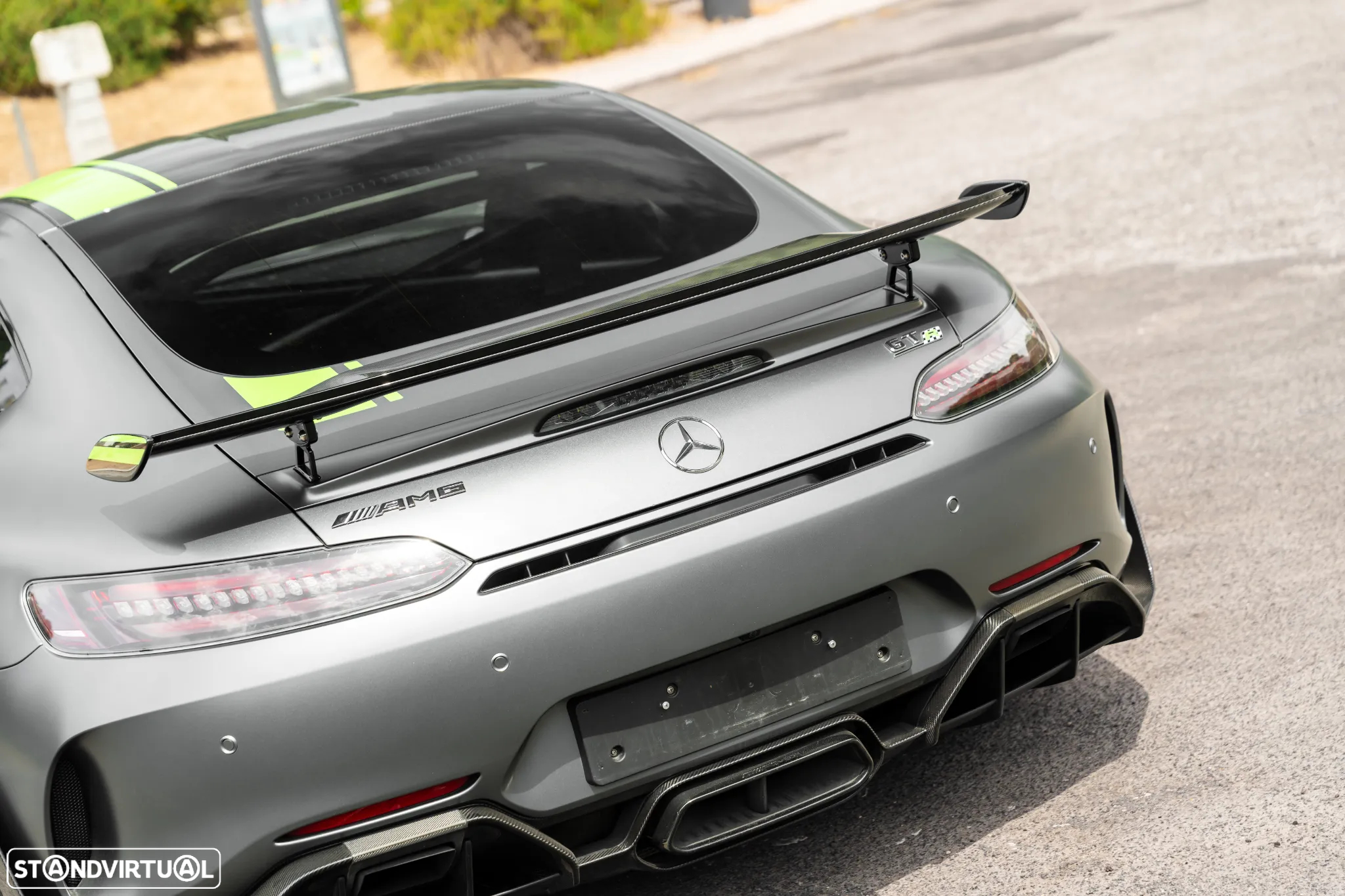 Mercedes-Benz AMG GT R Roadster - 12