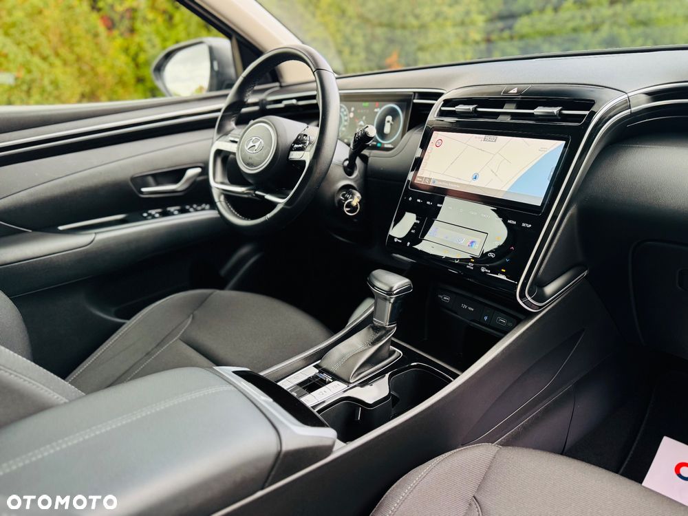 Hyundai Tucson 1.6 CRDi 48V-Hybrid 2WD DCT Select - 26