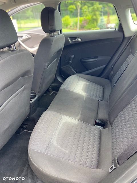 Opel Astra 1.4 - 11