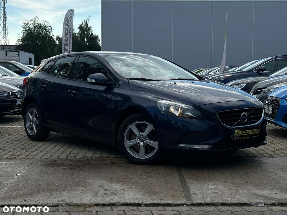 Volvo V40 - 2