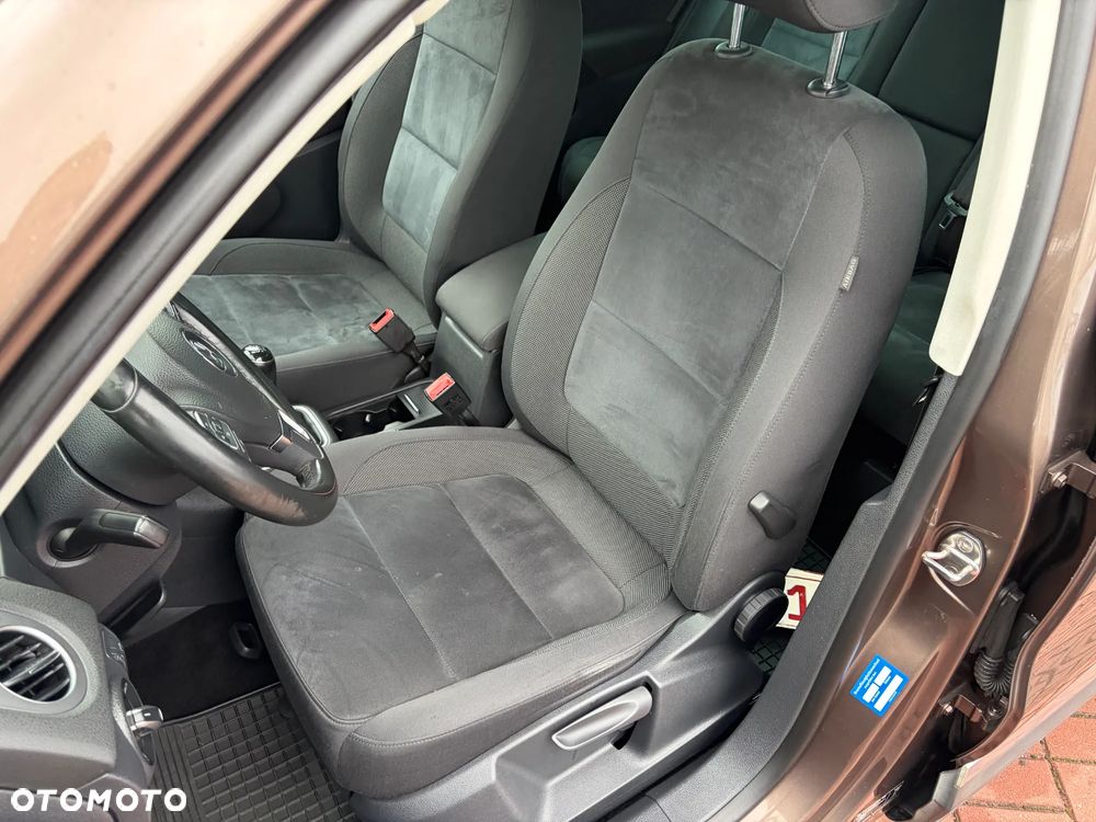 Volkswagen Tiguan 2.0 TDI DPF 4Motion BlueMotion Technology Sport & Style - 14