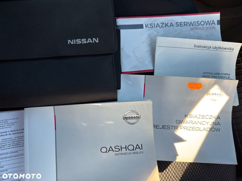 Nissan Qashqai 1.2 DIG-T N-Connecta EU6 - 31