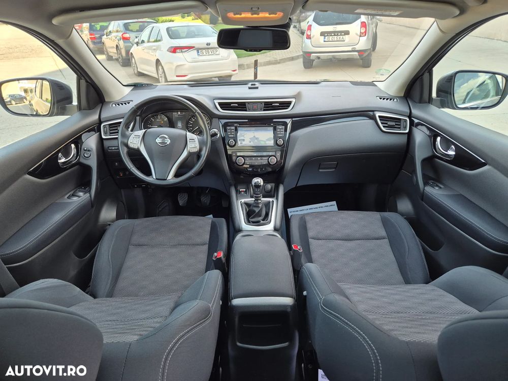 Nissan Qashqai 1.6 dCi DPF tekna - 6