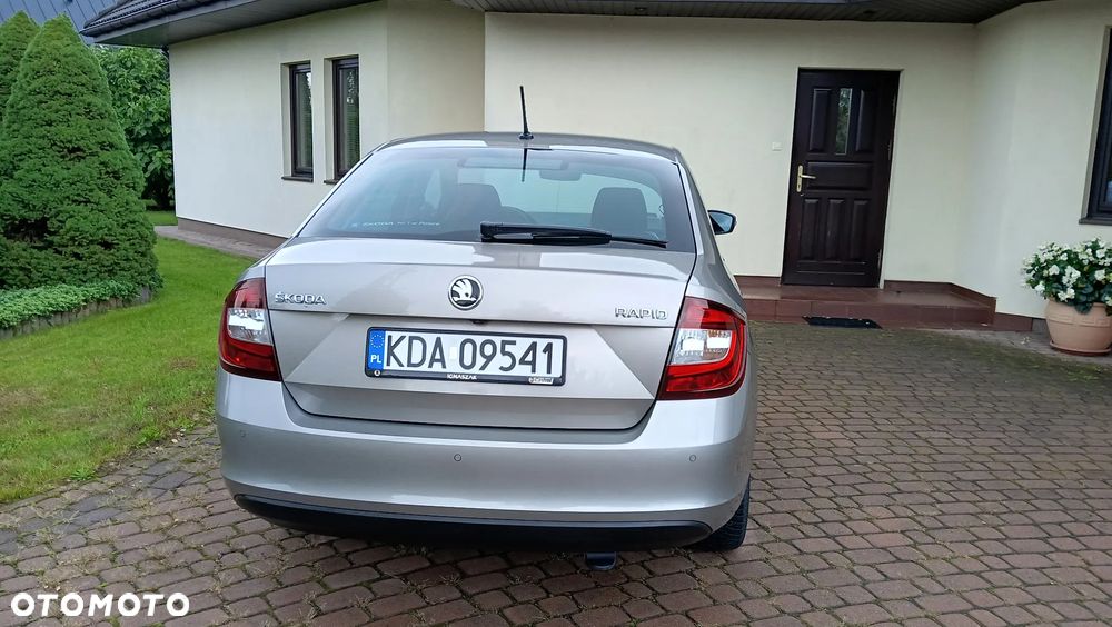 Skoda RAPID Spb 1.0 TSI Ambition - 8