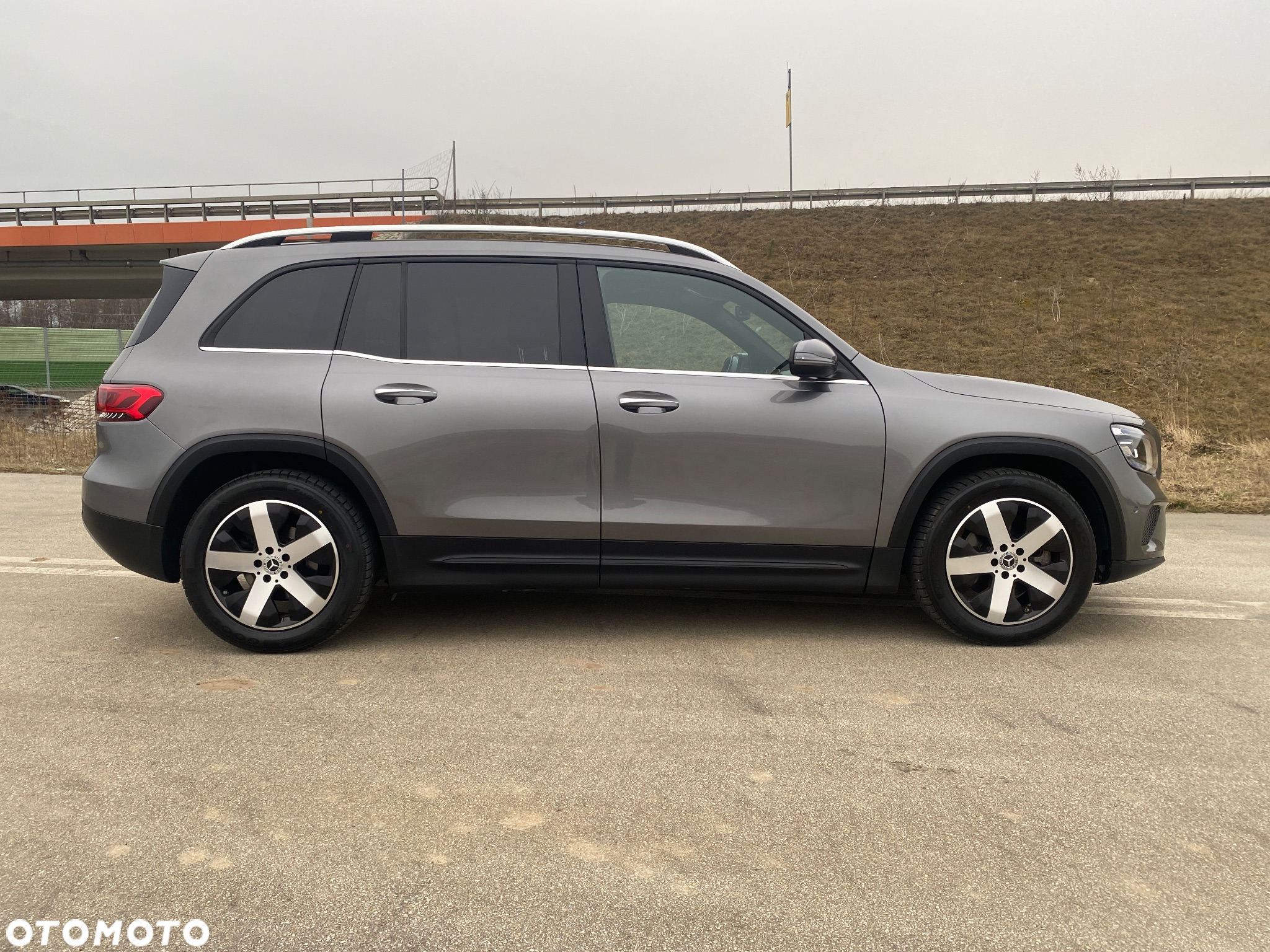 Mercedes-Benz GLB 200 d 4-Matic 8G-DCT - 6
