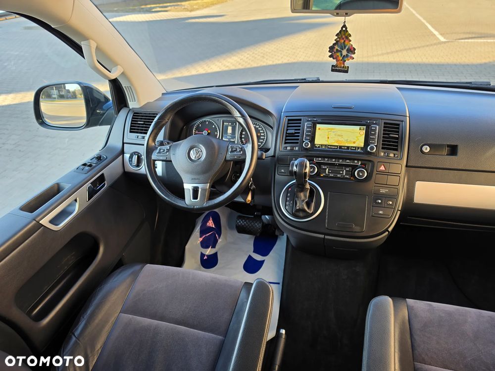 Volkswagen Multivan - 8
