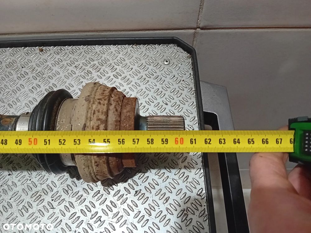 półoś tył Audi Q3 8U 2.0 TDI 2015 - 5