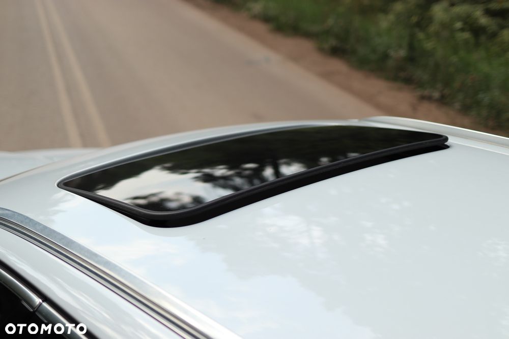Jaguar XF 3.0 V6 D Portfolio - 6
