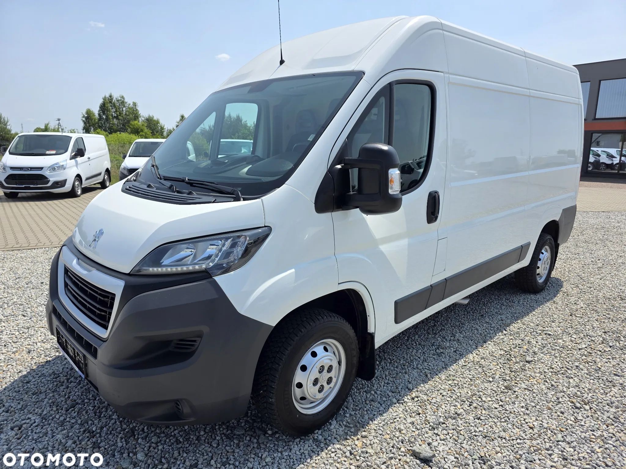 Peugeot BOXER 2,0 HDI 130 KONNY ŚREDNIAK L2H2 KLIMA WEBASTO WINDA GWARANCJA LEDY - 1
