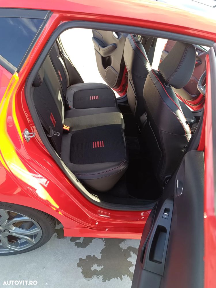 Ford Fiesta 1.0 Start Stop ST Line - 18
