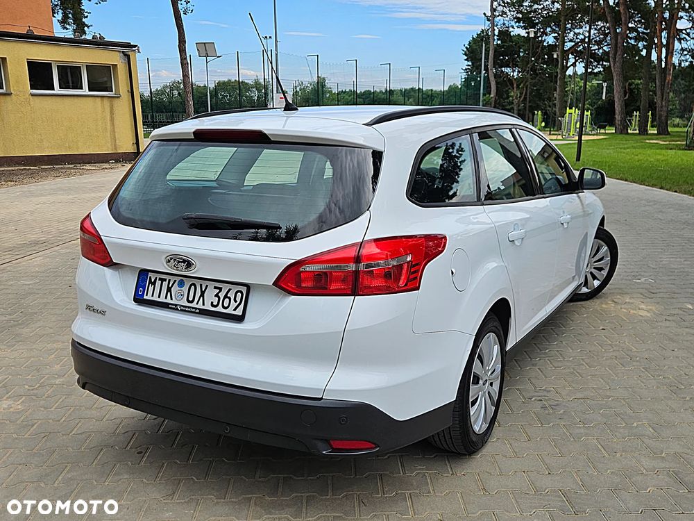 Ford Focus - 26