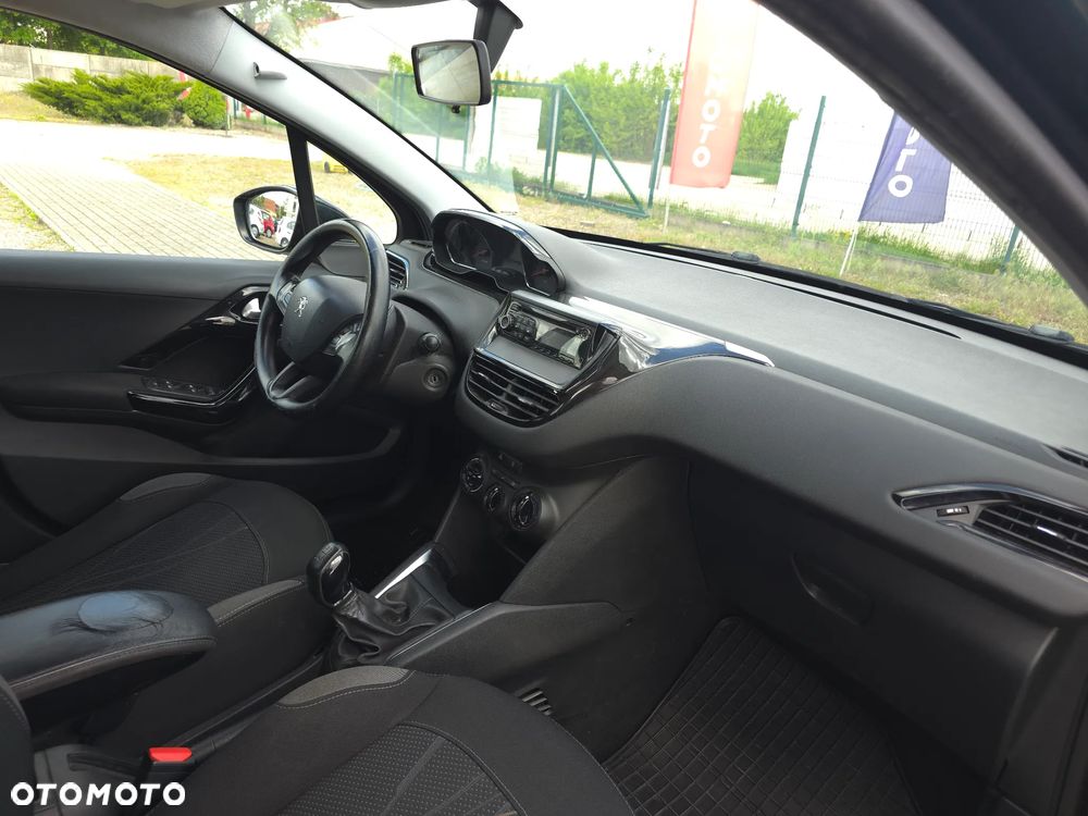Peugeot 208 1.2 VTi Access - 15
