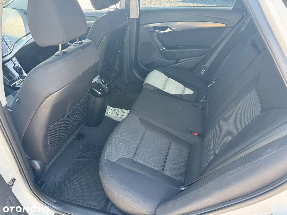 Hyundai i40 - 13