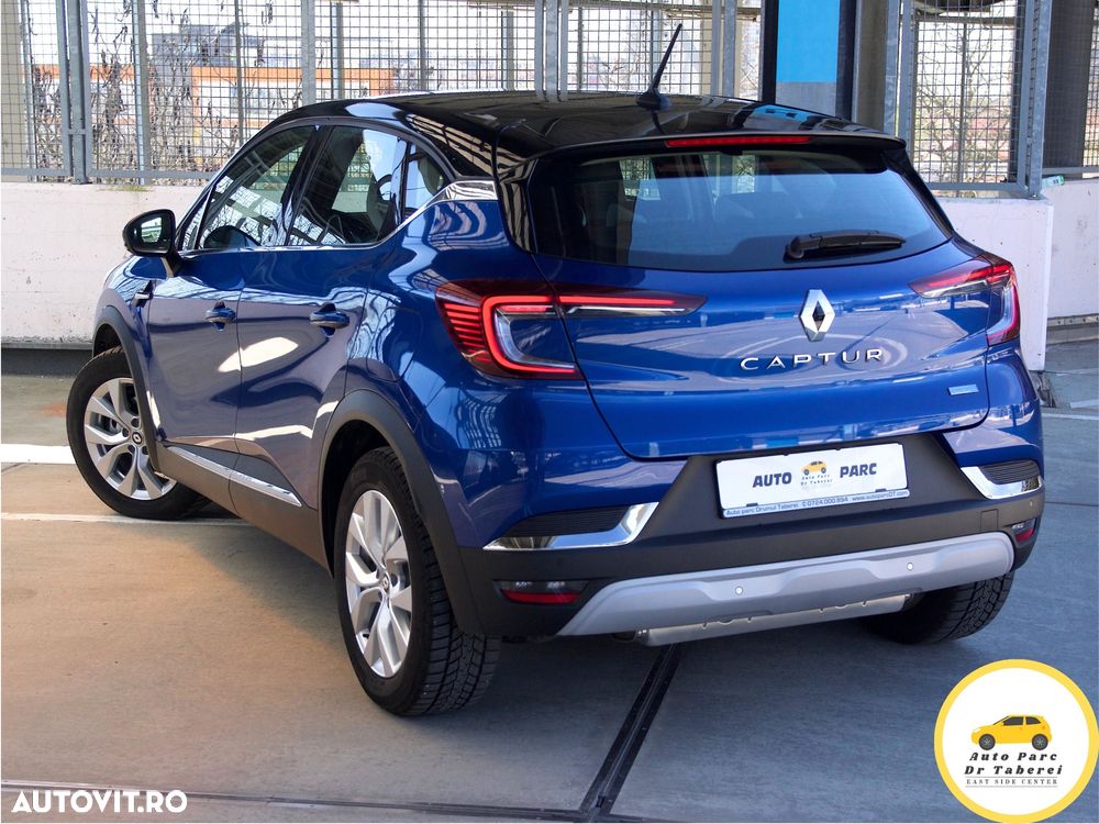 Renault Captur PHEV 160 Techno - 14