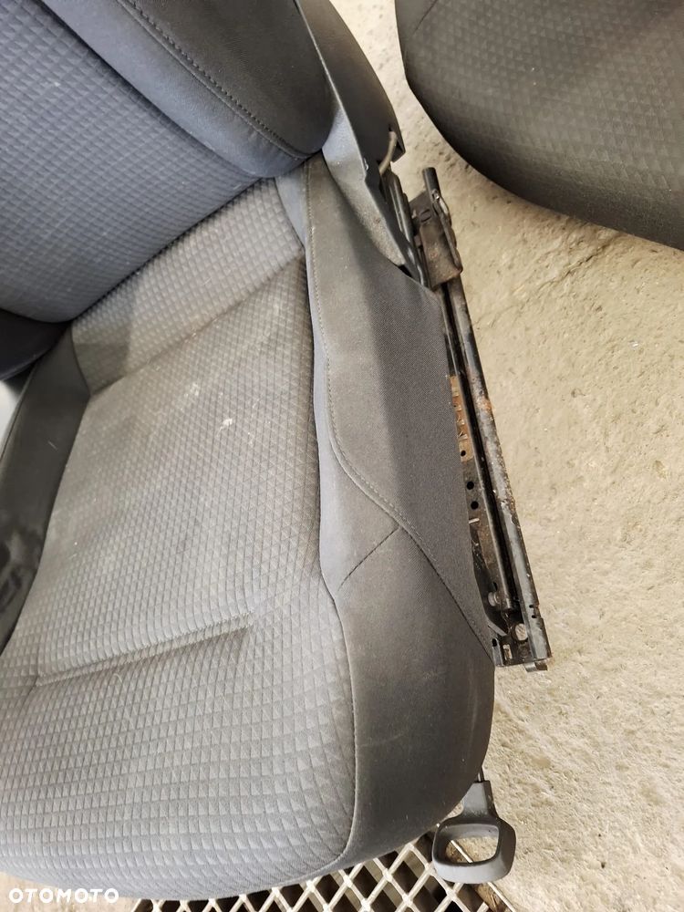 Fotele Kanapy Siedzenia Komplet VW Jetta 5C 2015r - 17