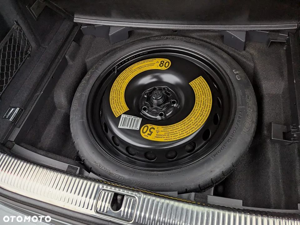 Audi A4 Avant 40 TDI S tronic S line - 32