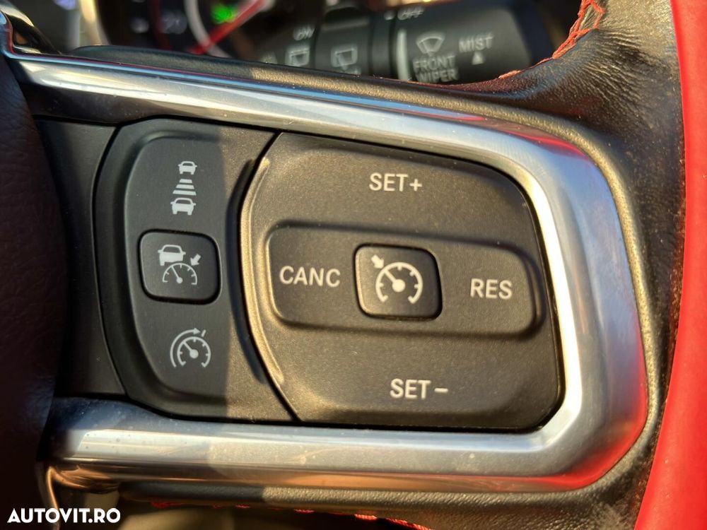 Jeep Wrangler - 31