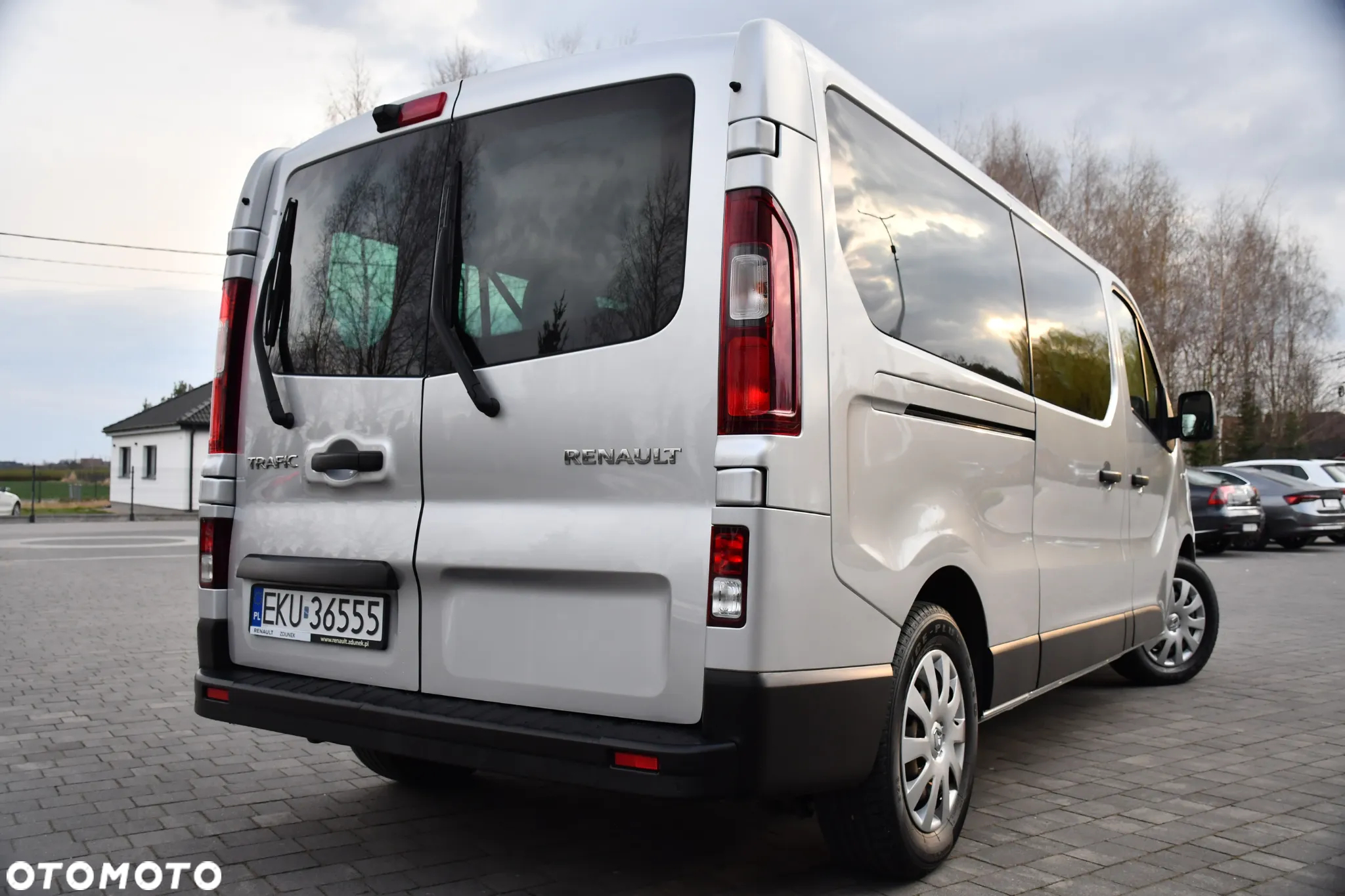 Renault Trafic Kombi 2.0 dCi L2 HD Pack Clim - 23
