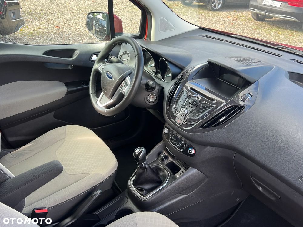 Ford Tourneo Courier 1.0 EcoBoost S&S Ambiente - 20