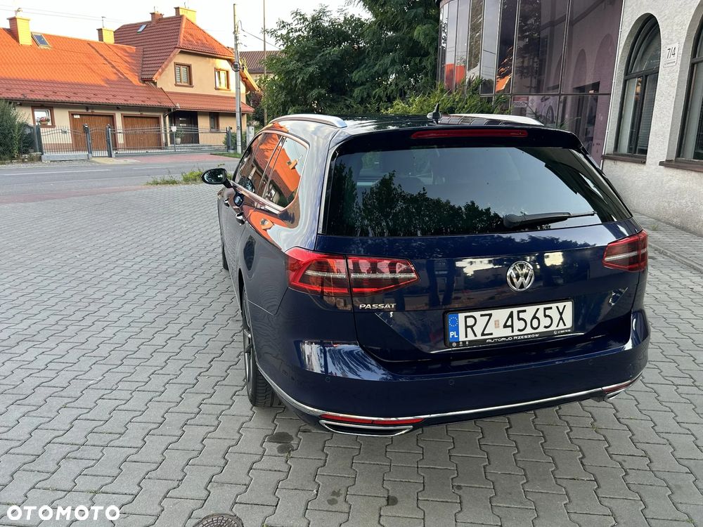 Volkswagen Passat Variant 2.0 TDI SCR 4Motion DSG (BMT) Highline - 25