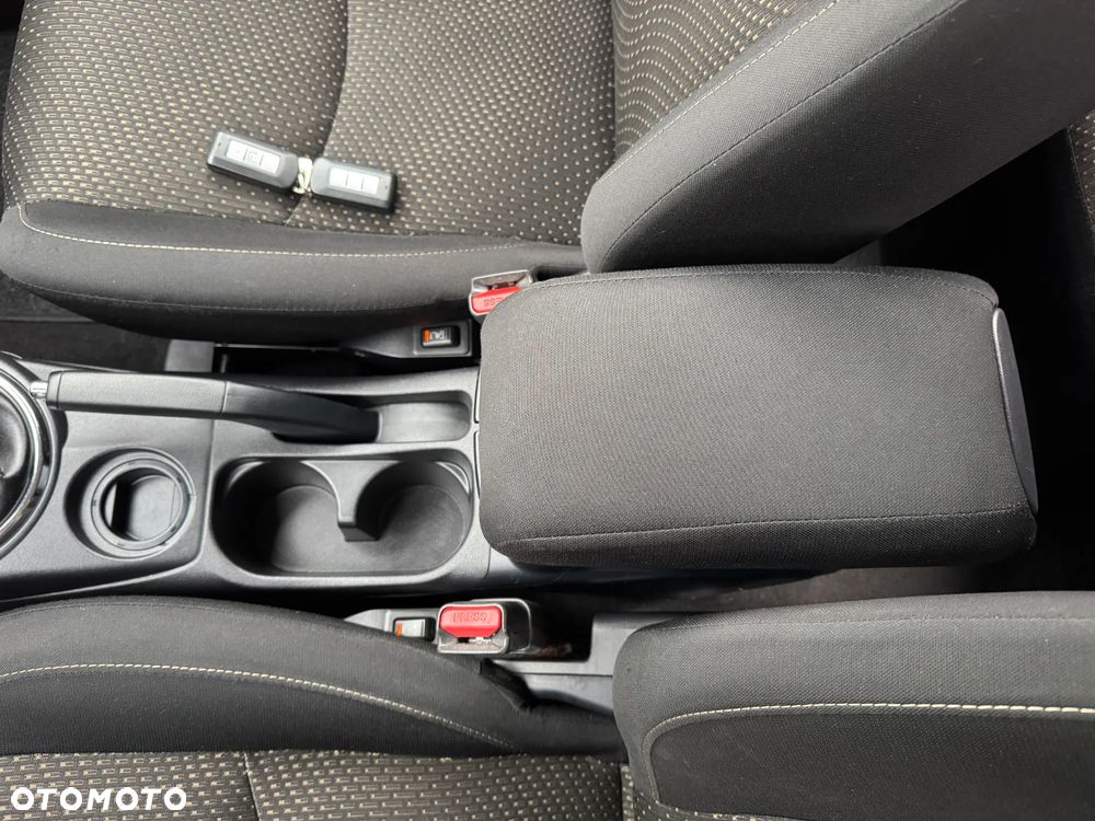 Mitsubishi ASX 1.6 2WD Intense - 24