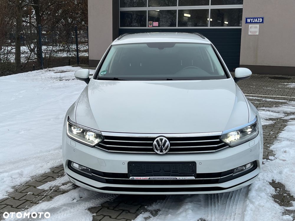 Volkswagen Passat 2.0 TDI (BlueMotion Technology) Comfortline - 27