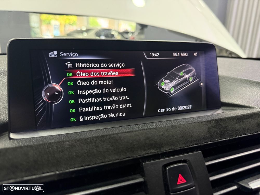 BMW 320 d Pack M - 18