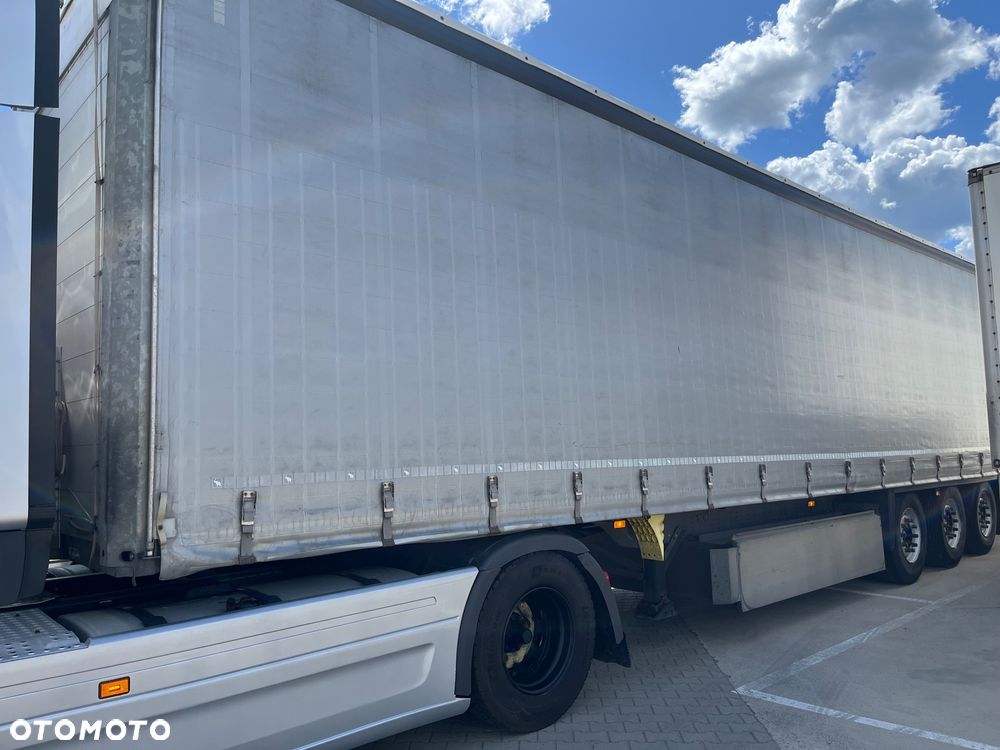 Schmitz Cargobull SCB - 6