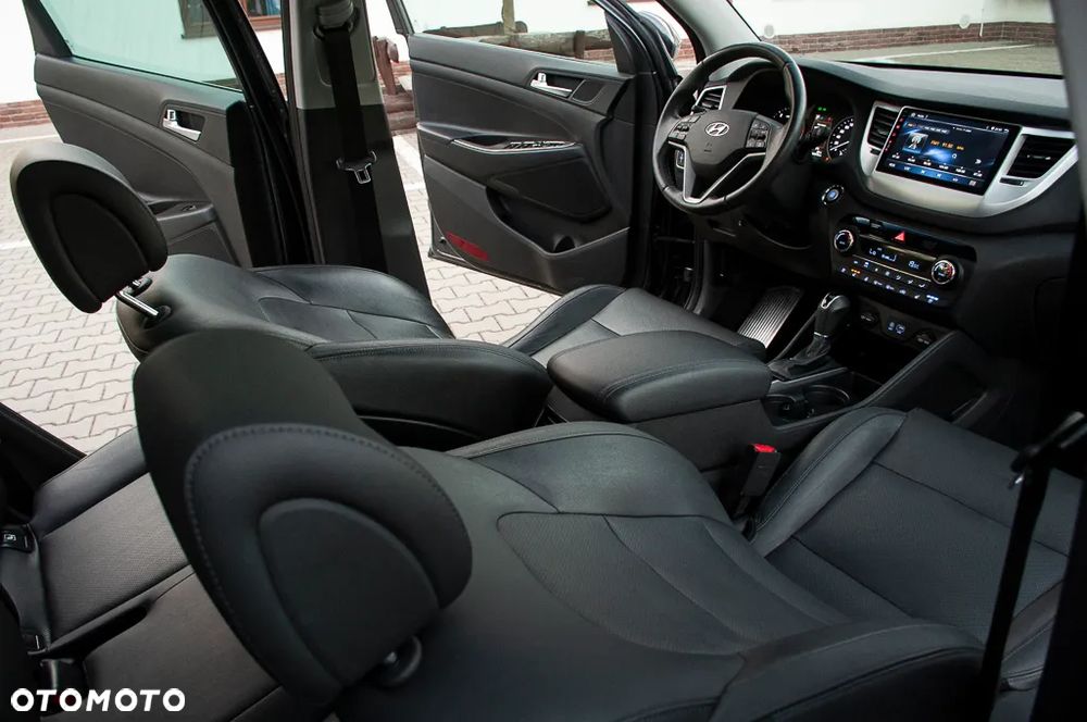 Hyundai Tucson - 24