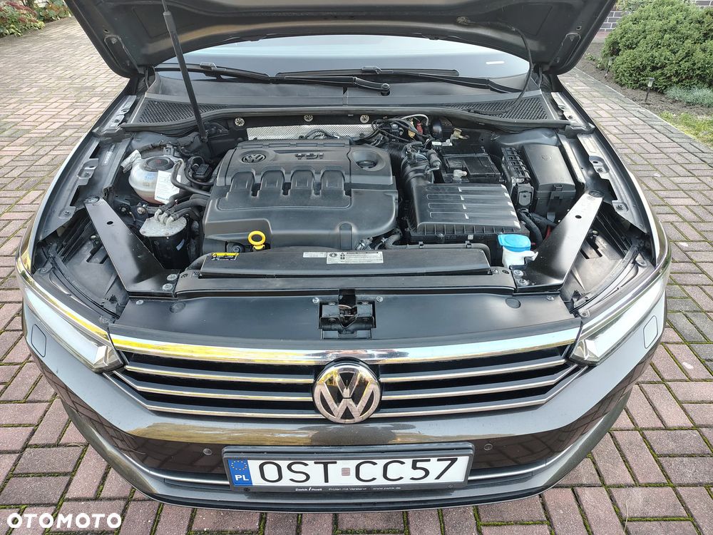 Volkswagen Passat 2.0 TDI (BlueMotion Technology) Comfortline - 36